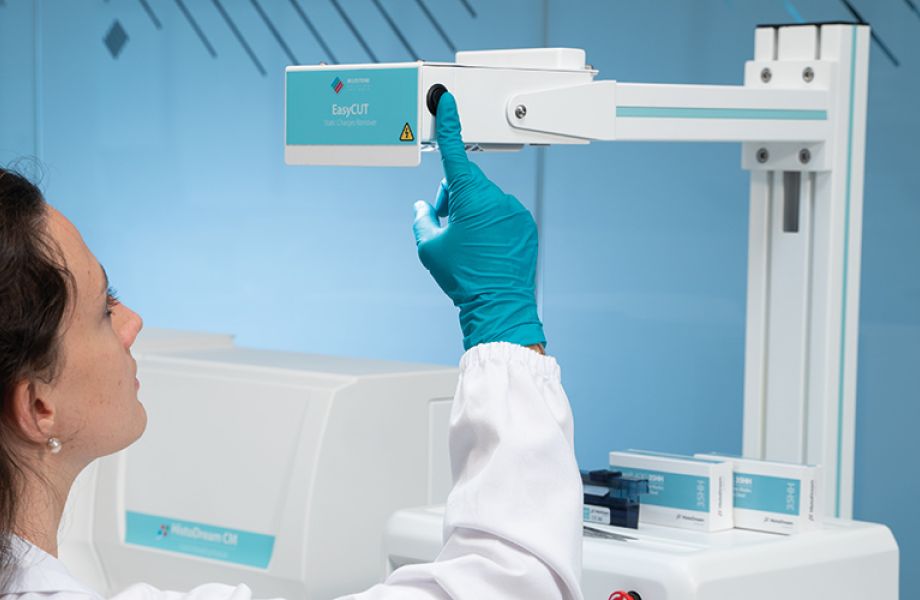 EasyCUT operator friendly design